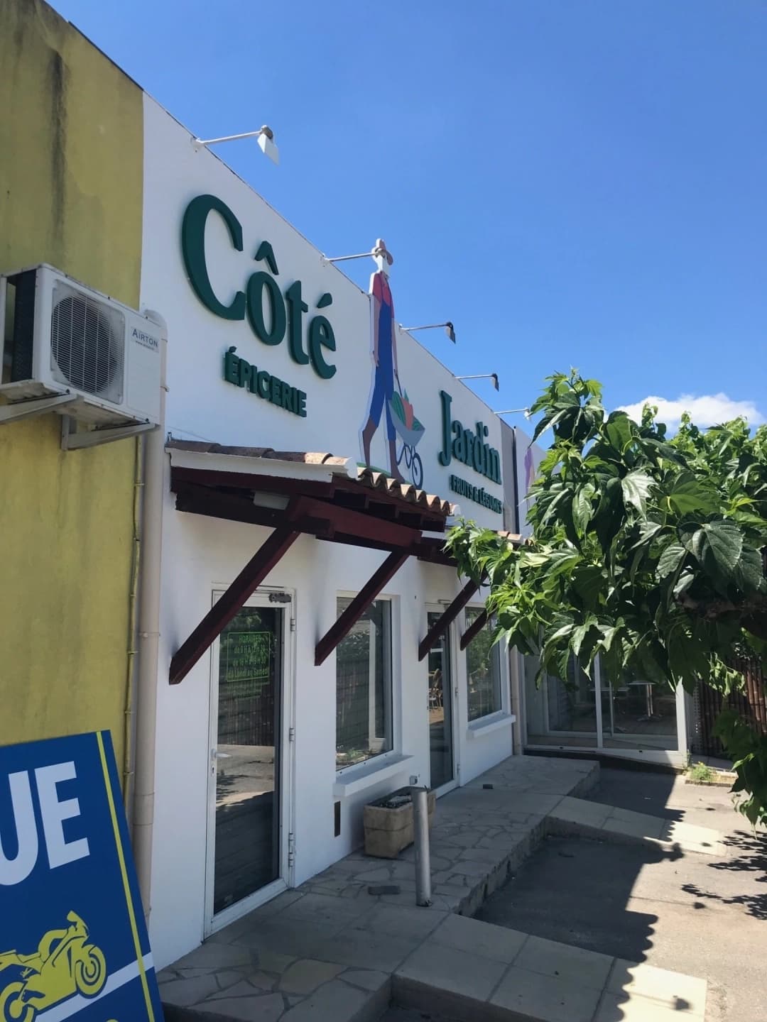 Fabrication d'enseignes — Réalisation 1