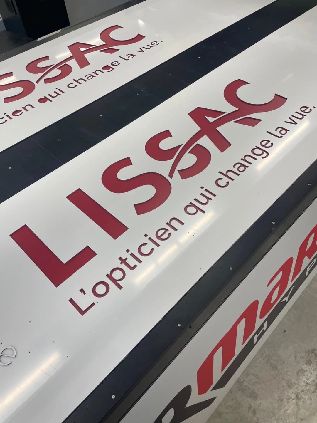 Fabrication d'enseignes — Réalisation 5