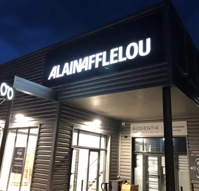 Enseignes lumineuses