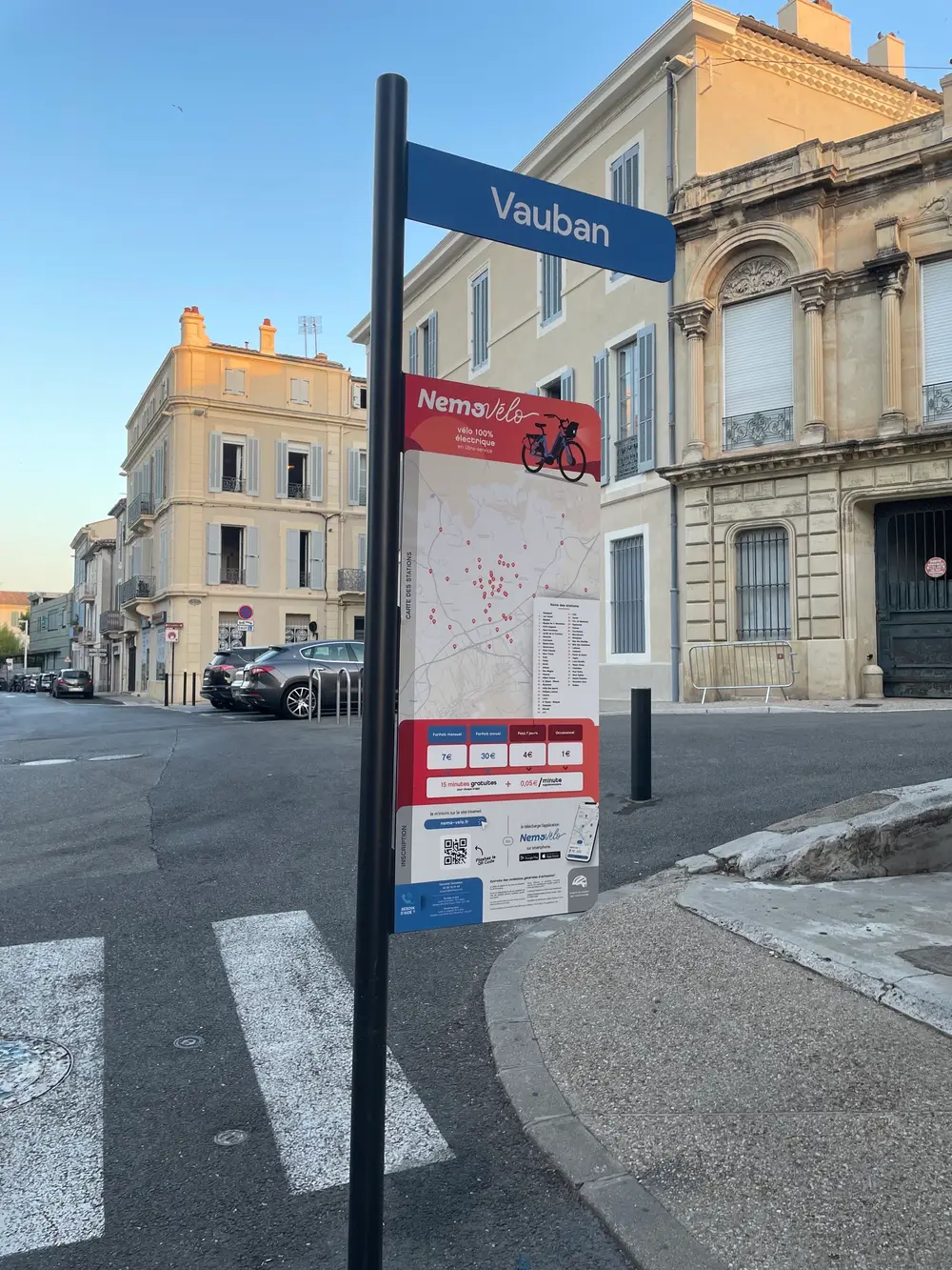 Panneau Signalisation VAUBAN NIMES