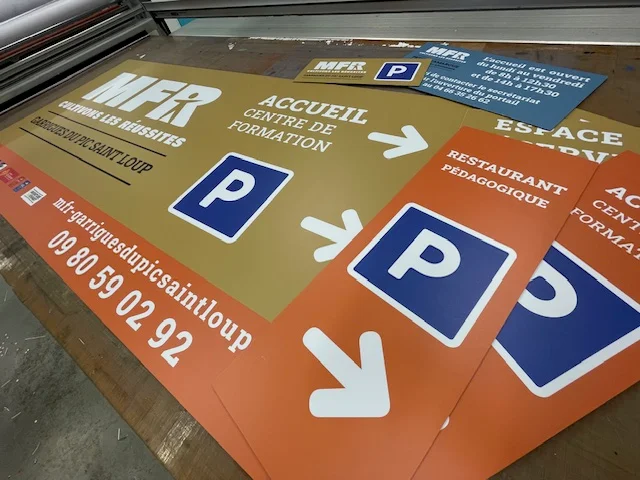 Plaque PVC signalisation MFR